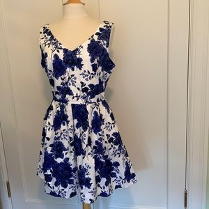 Womens Ixia Floral Dress